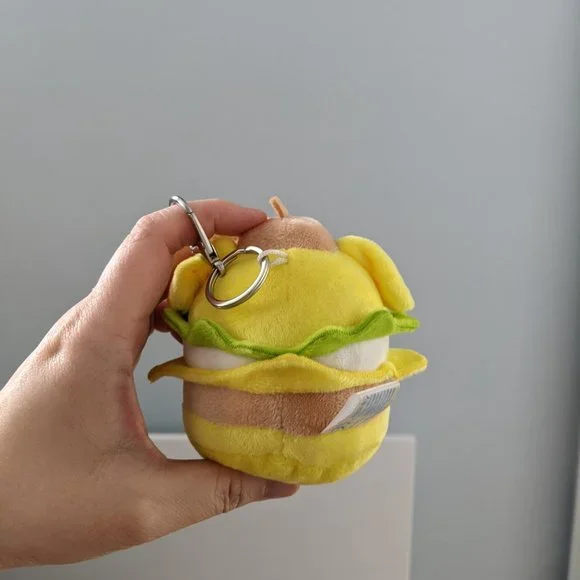 Kidrobot x Sanrio Pom Pom Purin Burger Plush - Picture 2 of 3